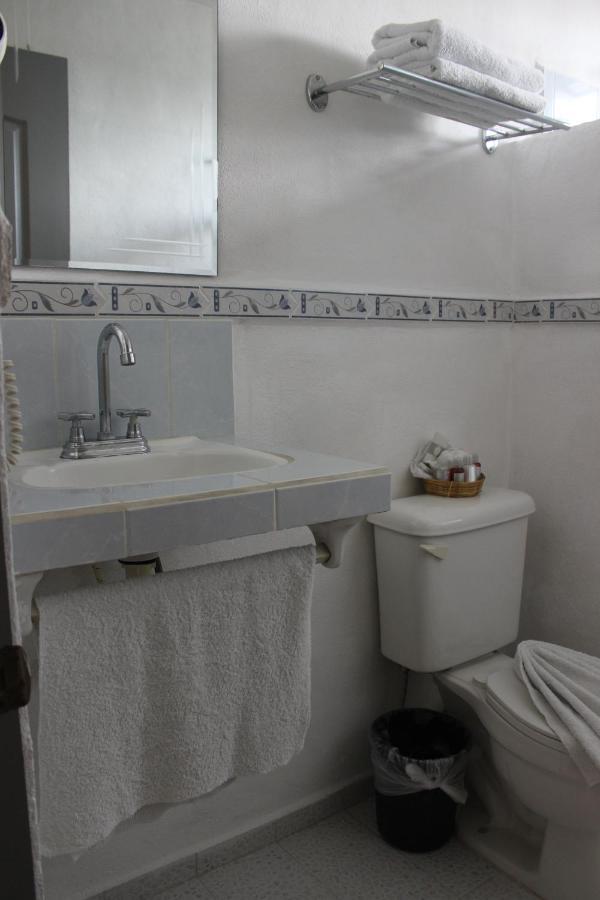 Casa Akbal B&B (Adults Only) Mérida Buitenkant foto